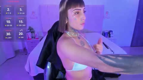 gyal_8_ online show from March 2, 4:03 am