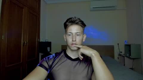 Snapshot of gym_alpha chatting on March 10, 9:51 pm Oliver online show from March 10, 9:51 pm