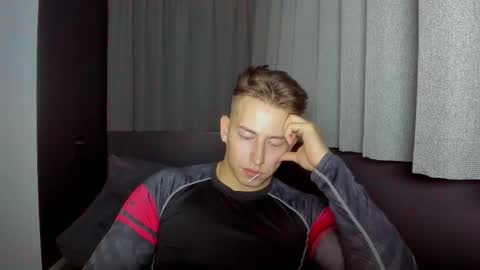 Snapshot of gym_alpha chatting on September 16, 7:04 pm Oliver online show from September 16, 7:04 pm