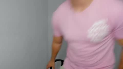 Snapshot of gym_alpha chatting on September 30, 1:16 pm Oliver online show from September 30, 1:16 pm