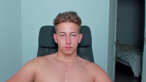 Snapshot of gym_alpha chatting on October 2, 11:01 pm Oliver online show from October 2, 11:01 pm