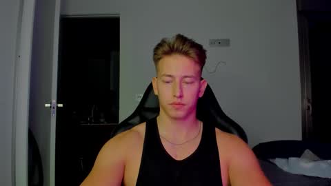 Oliver online show from January 17, 6:44 pm