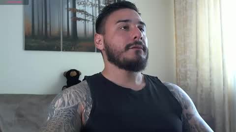 Snapshot of gymdominus chatting on May 19, 8:53 am gymdominus online show from May 19, 8:53 am