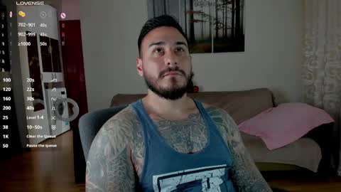 Snapshot of gymdominus chatting on June 8, 6:47 am gymdominus online show from June 8, 6:47 am