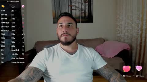 Snapshot of gymdominus chatting on June 10, 11:53 am gymdominus online show from June 10, 11:53 am