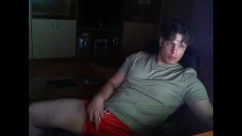gymguy0505 online show from May 2, 12:04 am