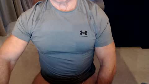 Snapshot of gymguyuk28 chatting on February 4, 6:38 pm Gymguy online show from February 4, 6:38 pm
