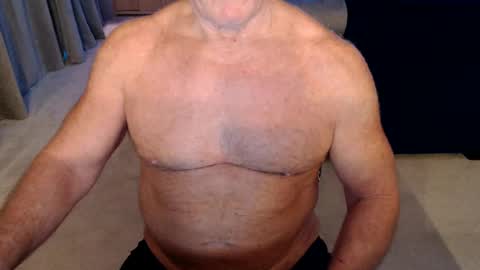 Snapshot of gymguyuk28 chatting on March 10, 6:12 pm Gymguy online show from March 10, 6:12 pm