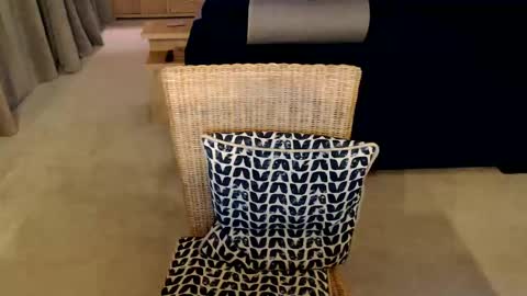 Snapshot of gymguyuk28 chatting on March 10, 10:24 pm Gymguy online show from March 10, 10:24 pm