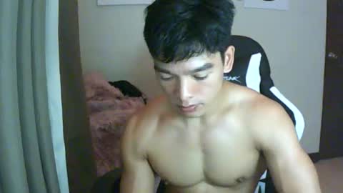 AJ online show from April 22, 1:23 pm