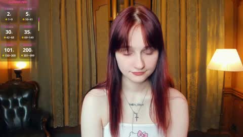 Kelly  Lilly online show from April 12, 8:03 pm