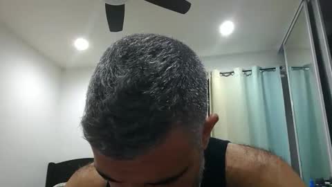 h0nest84 online show from November 16, 6:46 pm