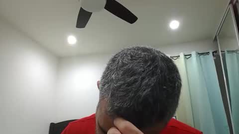 h0nest84 online show from January 14, 6:41 am