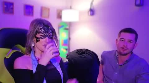 H0twife4Life online show from April 9, 12:32 am