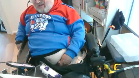 h20976 online show from December 9, 4:45 am