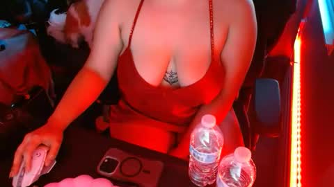 h311bunny online show from May 1, 2:10 pm