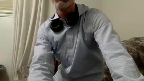 h333th3nz online show from February 24, 8:40 pm