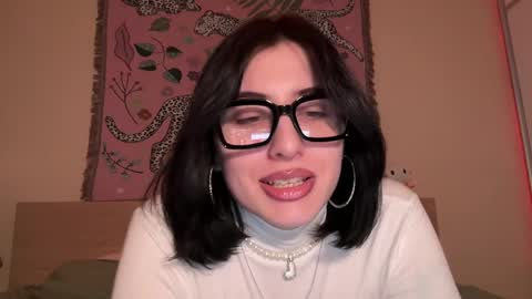 Helga online show from March 29, 4:40 pm