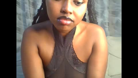 Snapshot of h_o_t_goddess chatting on December 7, 3:58 am h_o_t_goddess online show from December 7, 3:58 am