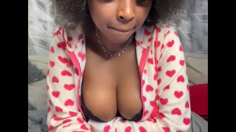 Snapshot of h_o_t_goddess chatting on February 23, 12:24 pm h_o_t_goddess online show from February 23, 12:24 pm