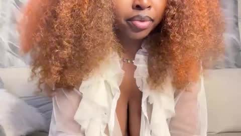 Snapshot of h_o_t_goddess chatting on May 4, 7:48 am h_o_t_goddess online show from May 4, 7:48 am