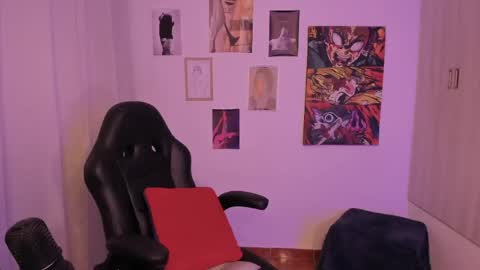 Snapshot of haanna_thompsoon chatting on May 15, 3:24 am haanna_thompsoon online show from May 15, 3:24 am