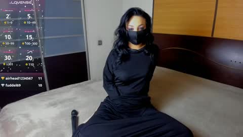 Linda online show from February 8, 2:15 am