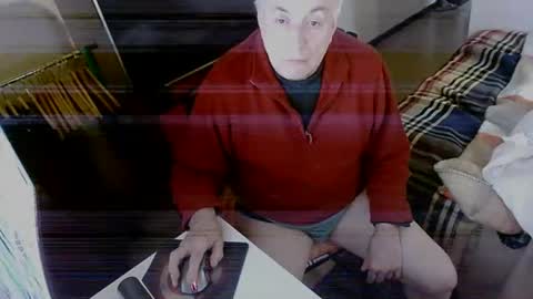 Snapshot of hacknoob62 chatting on January 12, 9:08 am hacknoob62 online show from January 12, 9:08 am