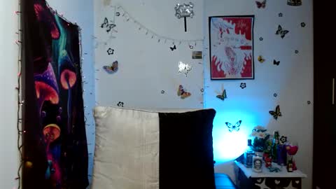Snapshot of hada_dracanae chatting on February 26, 3:42 am Hada Dracanae online show from February 26, 3:42 am