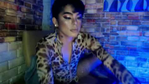 Snapshot of hadasam26 chatting on December 2, 3:03 pm SAM online show from December 2, 3:03 pm