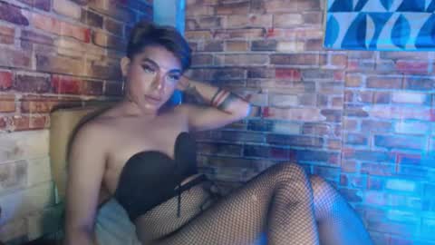 Snapshot of hadasam26 chatting on December 29, 7:11 pm SAM online show from December 29, 7:11 pm