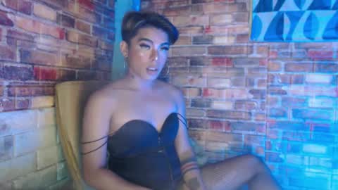 Snapshot of hadasam26 chatting on January 5, 8:10 pm SAM online show from January 5, 8:10 pm