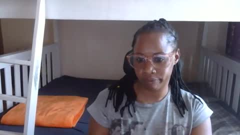 Hadassa online show from June 6, 10:53 am