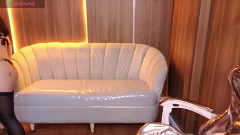 hadda_crazy_b online show from February 27, 3:28 am