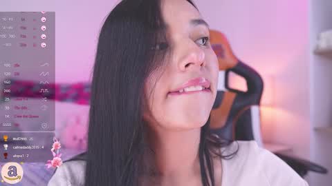 Hade online show from January 27, 8:49 pm