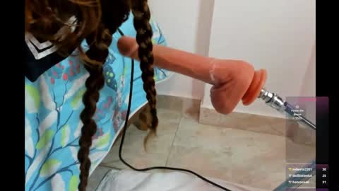 hade_cute2 online show from January 23, 8:45 pm