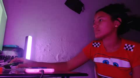 hadesmit1 online show from March 7, 1:08 pm