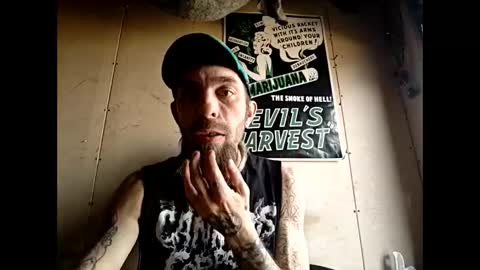 Snapshot of hadesvenom chatting on June 5, 11:10 pm hadesvenom online show from June 5, 11:10 pm