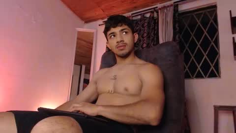 Snapshot of hadez_69 chatting on March 31, 10:37 am HADEZ online show from March 31, 10:37 am