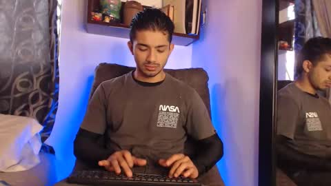 Snapshot of hadez_69 chatting on April 1, 12:06 pm HADEZ online show from April 1, 12:06 pm