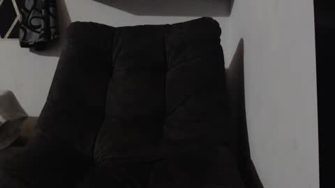 Snapshot of hadez_69 chatting on April 14, 10:32 am HADEZ online show from April 14, 10:32 am