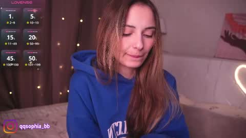 Snapshot of hadleynichols chatting on May 15, 1:23 am Hi Im Rebecca Glad to see you in my room PVT is open online show from May 15, 1:23 am