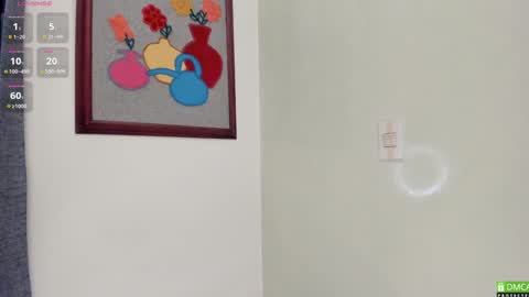 Hae-In online show from February 8, 11:22 am