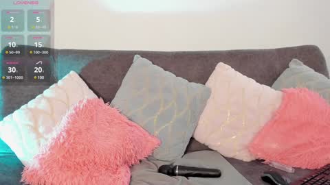 Snapshot of haileebeer_ chatting on January 21, 6:45 pm Hailee online show from January 21, 6:45 pm