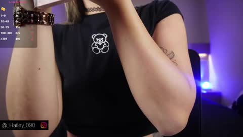 Hailey online show from October 6, 3:04 am