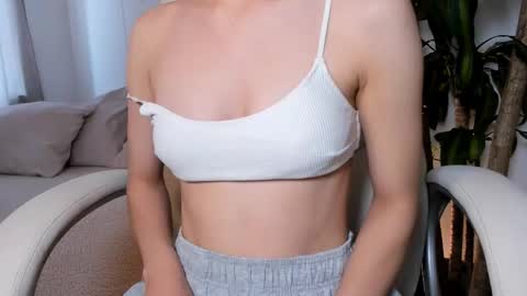 Hailey online show from December 15, 8:46 pm