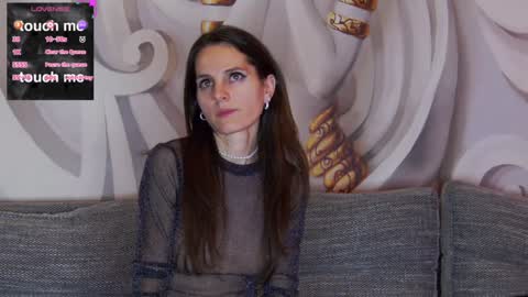 Snapshot of hailey_peach chatting on February 7, 3:12 am HaileyPeach online show from February 7, 3:12 am