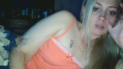 Snapshot of haileyakuma69 chatting on October 5, 4:22 am Hailey and d online show from October 5, 4:22 am