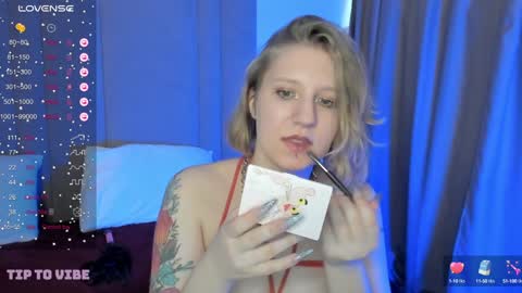 Hailey online show from February 7, 8:33 am