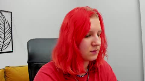 Hailey online show from April 24, 11:56 am